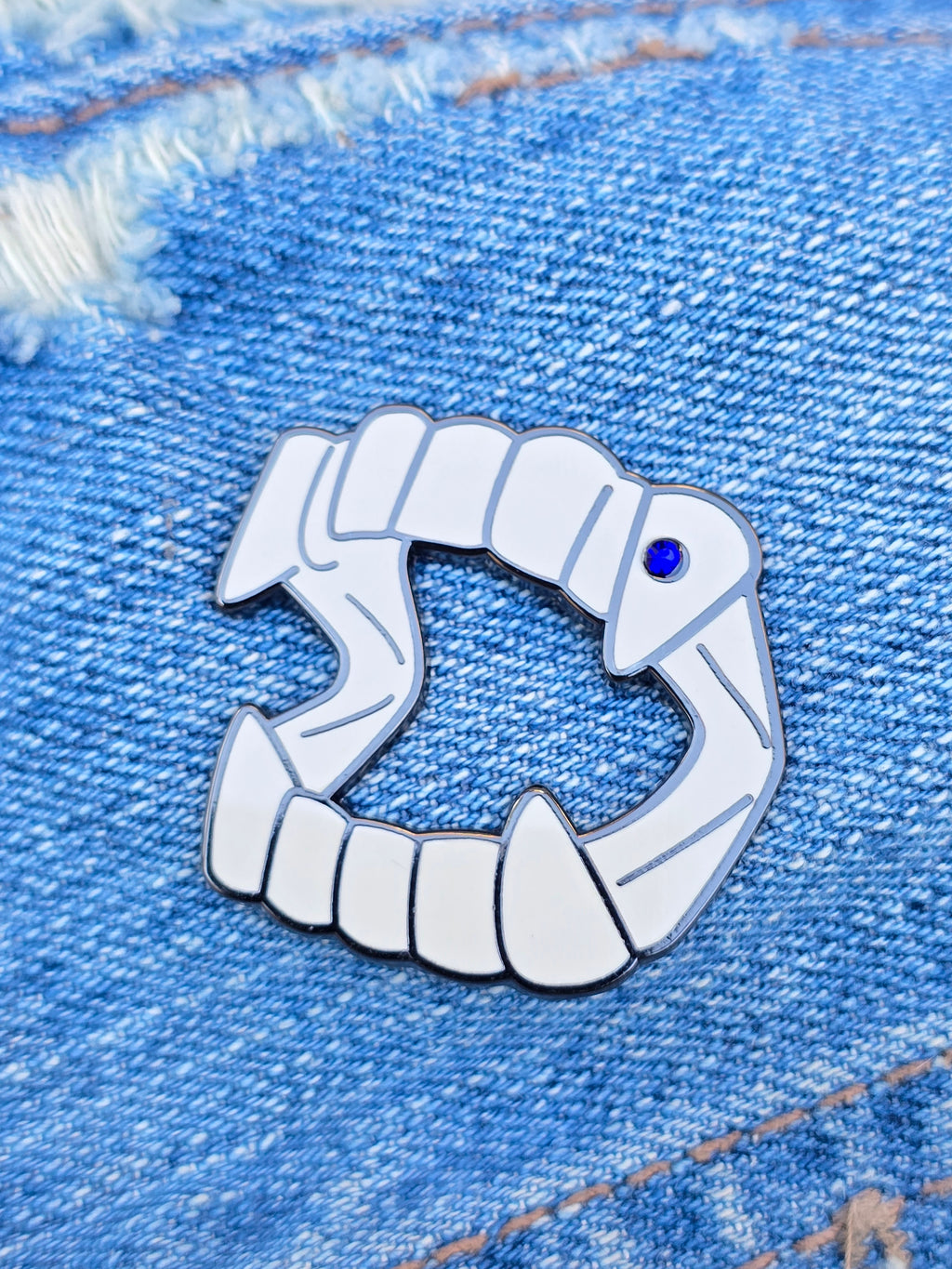 Halloween Fangs with Rhinestone Tooth Gem Enamel Pin