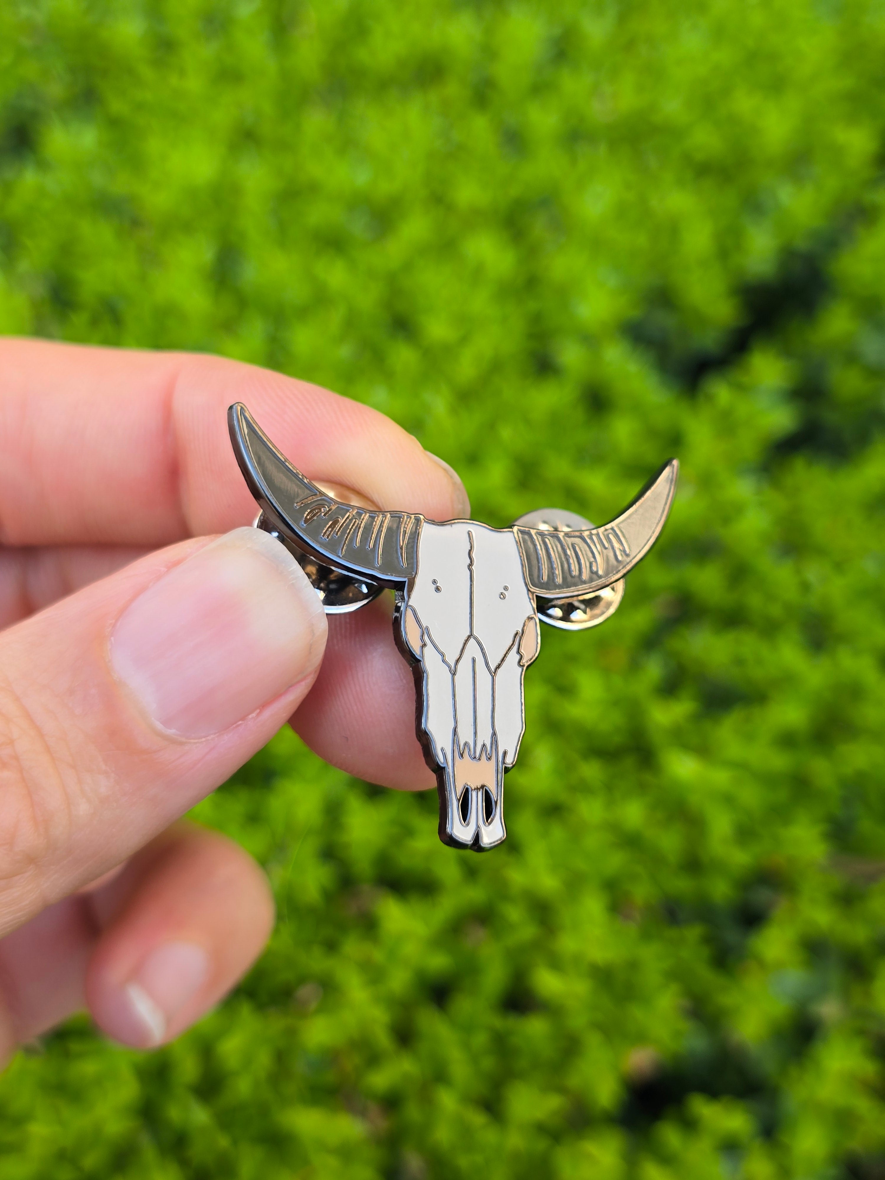 Steer Skull Enamel Pin - Vibrant and Standard Variants