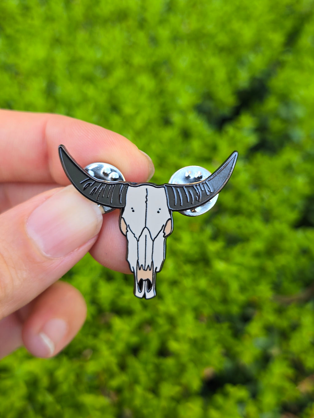Steer Skull Enamel Pin - Vibrant and Standard Variants