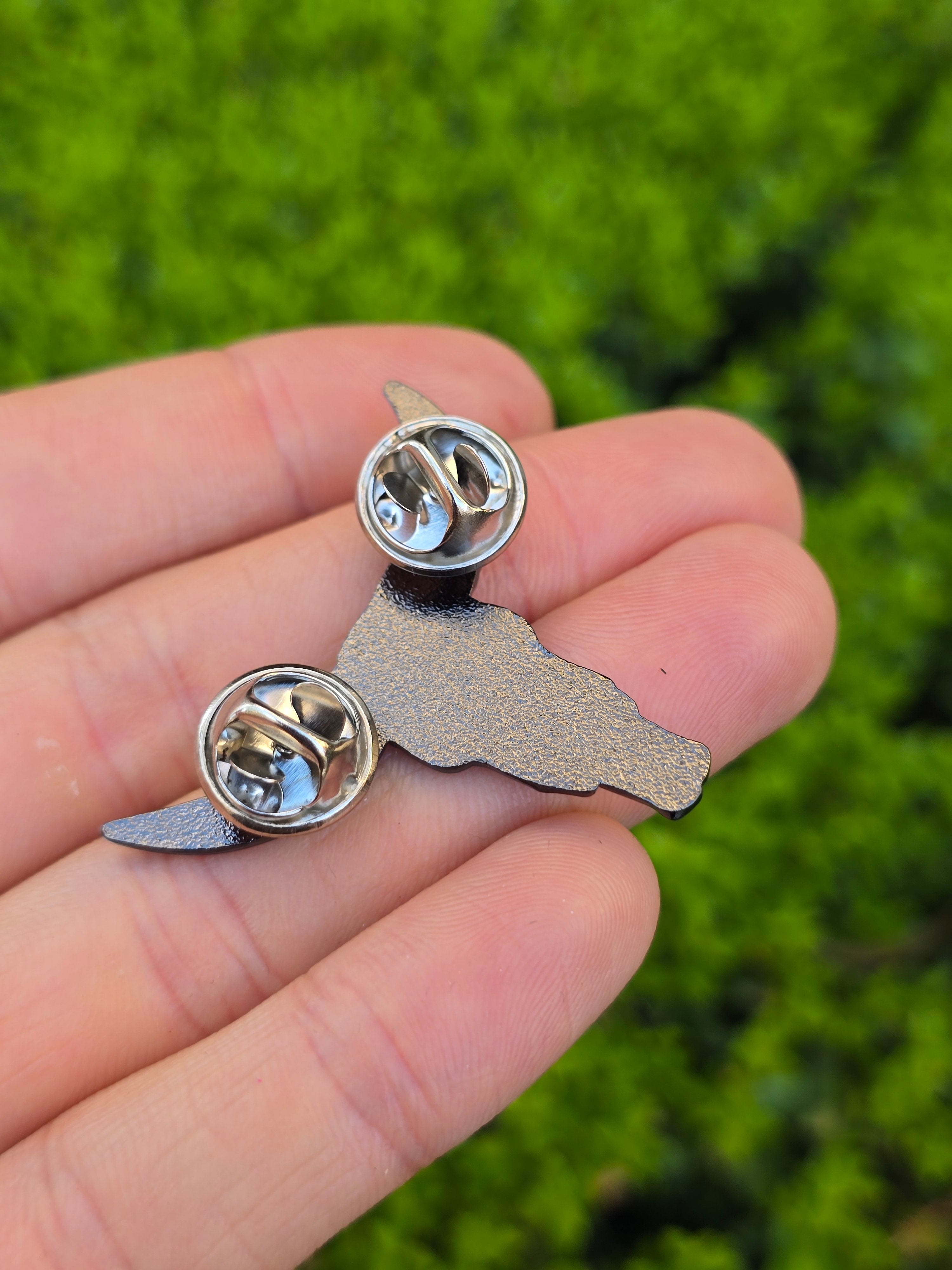 Steer Skull Enamel Pin - Vibrant and Standard Variants