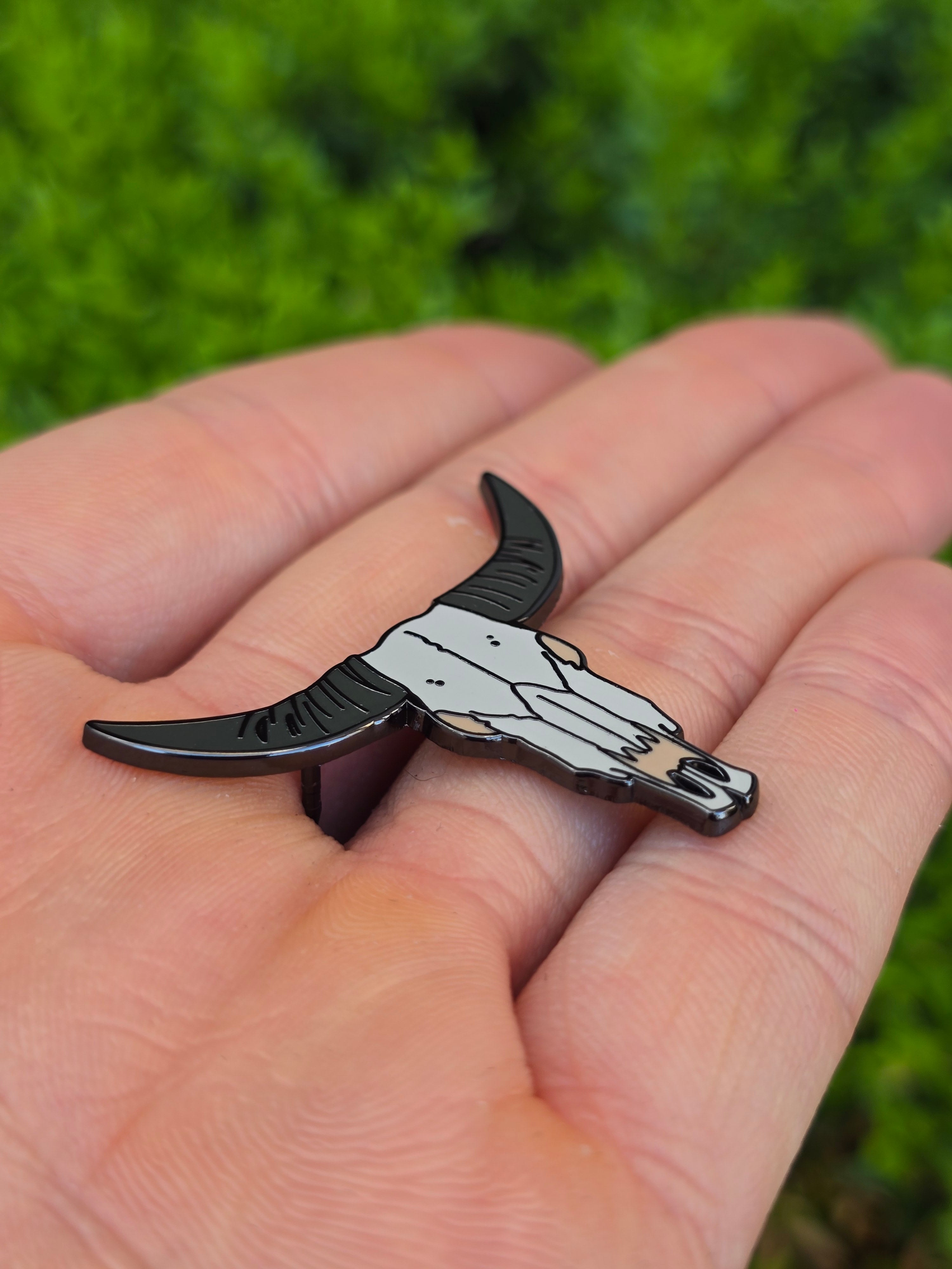 Steer Skull Enamel Pin - Vibrant and Standard Variants