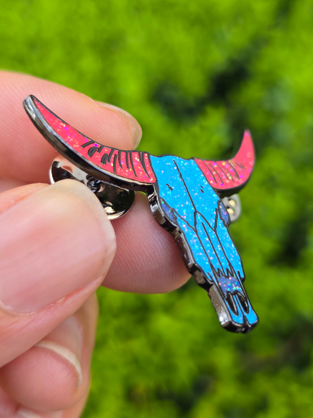 Steer Skull Enamel Pin - Vibrant and Standard Variants