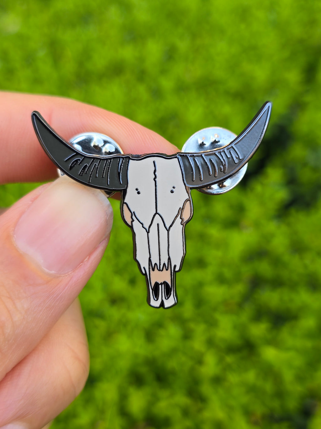 Steer Skull Enamel Pin - Vibrant and Standard Variants